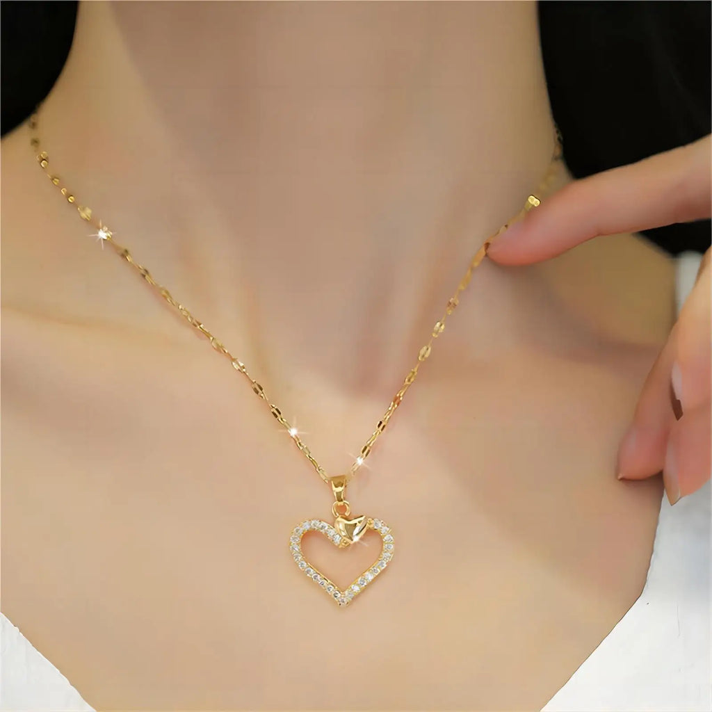 Colar Amor em Aço Inoxidável com Zircônia   Presente Ideal