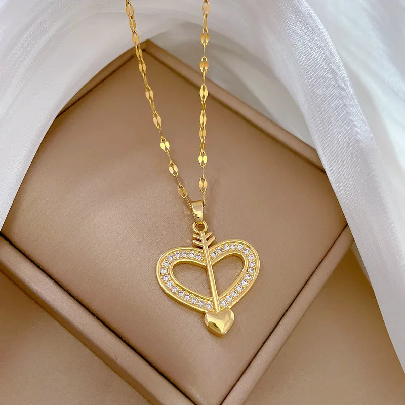 Colar Amor em Aço Inoxidável com Zircônia   Presente Ideal