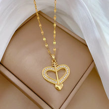 Carregar imagem no visualizador da galeria, Colar Amor em Aço Inoxidável com Zircônia   Presente Ideal